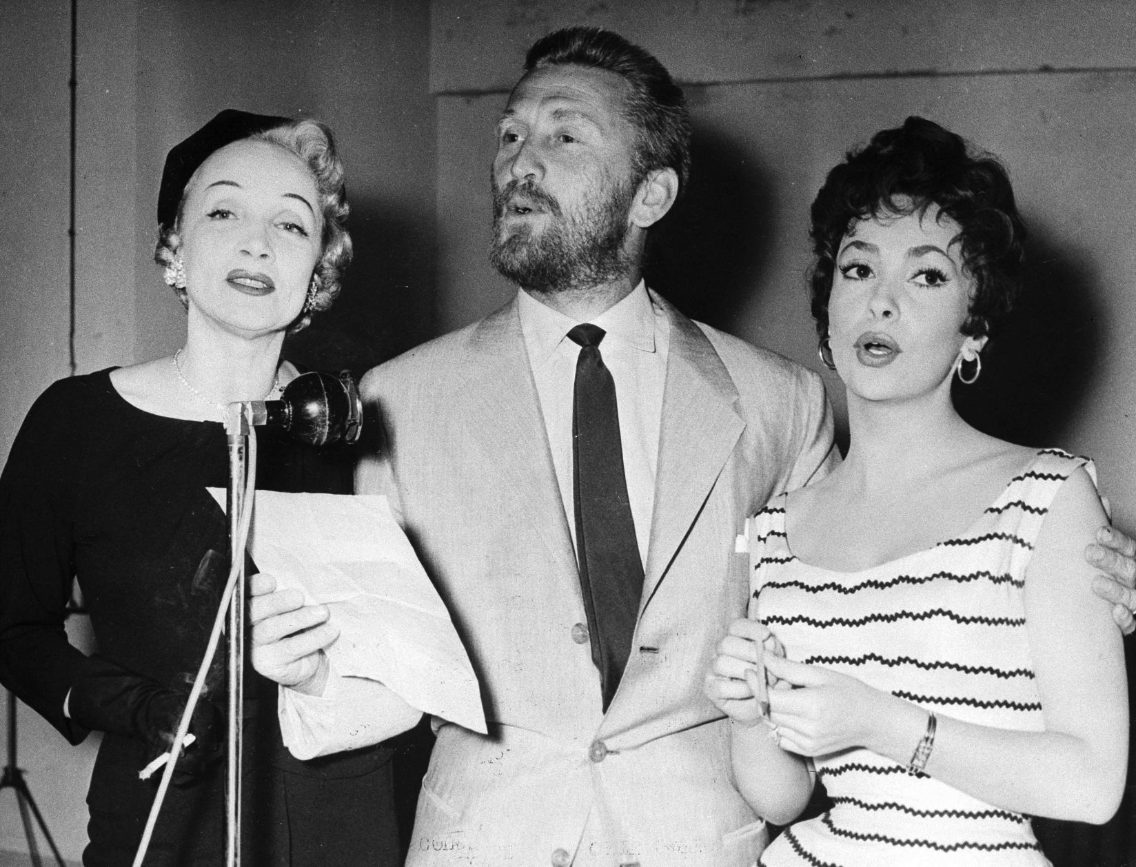 Aug. 14, 1955